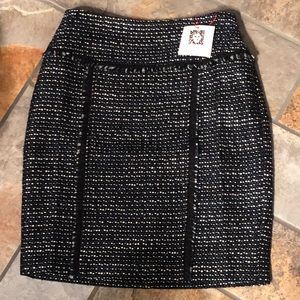 Anne Klein - Skirt -Size 0 - NWT